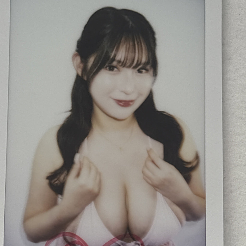 Gojo Ren Autographed Cheki Photo J-cup JAV Japanese Adult Idol B